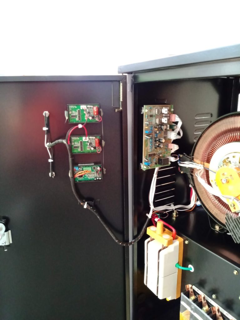 Stabilizzatore Tensione USB 5V 1.5A - Per Ricarica Da Pannelli Solari E Auto - Foto 5